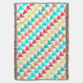 レトロカラーズトライアングルミントレッドコーラル抽象芸術 スローブランケット (正面縦)