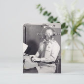 レトロガスマスクマン ポストカード (スタンド正面)