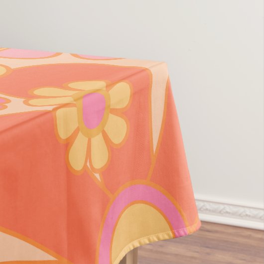 レトロガーデンフラワーグルーヴィーフローラピンクイエロー テーブルクロス (インサイチュ)