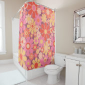 レトロガーデンフラワーズ60s 70sパターンピンク シャワーカーテン (インサイチュ)