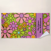 レトロガーデンフラワーズ60s 70s花柄の花嫁 ビーチタオル (正面)