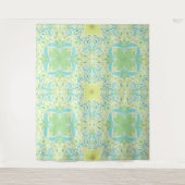 レトロガーデン花模様の緑と黄色 タペストリー (正面)