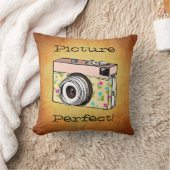 レトロガーリーカメラカメラマン角枕 クッション (ブランケット)