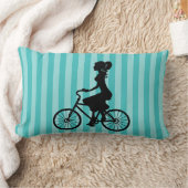レトロガールサイクリストシルエット ランバークッション (ブランケット)