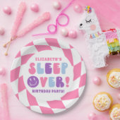 レトロガールズスリープオーバーパーティー ペーパープレート (パーティー)