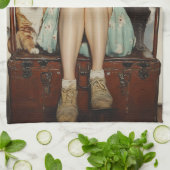 レトロキャット熱狂するレディービーブの抱擁 キッチンタオル (折り畳み)