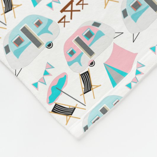 レトロキャラバンキャンピングカパーソナライズされたウト フリースブランケット (角)