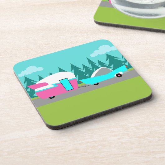 レトロキャンパー/トレーラーとカーコースター コースター (左側)