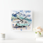 レトロキャンピングキャラバンビーチシーン スクエア壁時計 (ホーム)