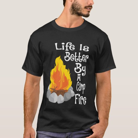 レトロキャンプファイアーで過ごす仲間との楽しい生活 Tシャツ (正面)