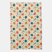 レトロクリスマスオーナメントとギフトパターン キッチンタオル (縦)