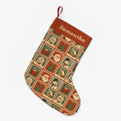 レトロクリスマススタンプパーソナライズされたコラージュ スモールクリスマスストッキング (正面 (吊り時))