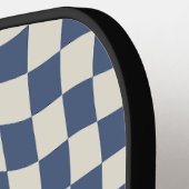 レトロクールブルーウェーブチェックモノグラムオプション ピックルボールラケット (左詳細)