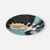 レトロクールボーリングピン紙吹雪誕生日パーティー ペーパープレート (アングル)