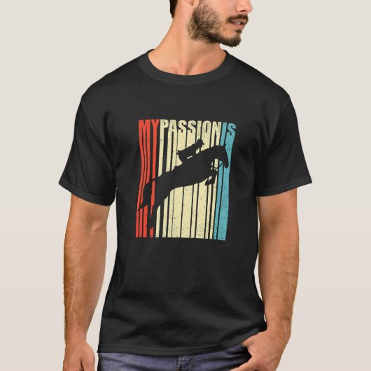 レトログラフィック馬好き馬術馬 Tシャツ (正面)