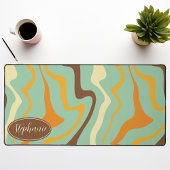 レトログリーンイエローブラウンマーブルスワール デスクマット