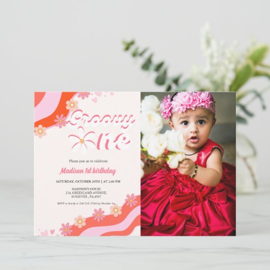 レトログルービーデイジーグルーヴィワンファースト女の子の誕生日 招待状 (スタンド正面)