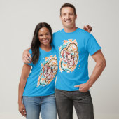 レトログルーヴィサーペンタイン顔イン抽象芸術ドリーム Tシャツ (ユニセックス)