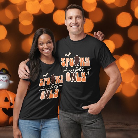 レトログルーヴィーハロウィン不気味ビベスのみ Tシャツ