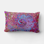 レトログルーヴィ抽象芸術ラベンダーおよびマゼンタスワール ランバークッション (裏面)