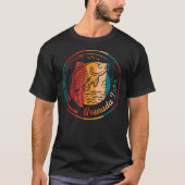 レトログレナダレイク魚釣り Tシャツ (正面)