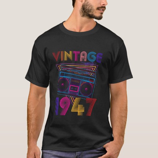 レトロゲットブラスター1947年75誕生日製 Tシャツ (正面)