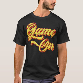 レトロゲームオンタイポグラフィ Tシャツ