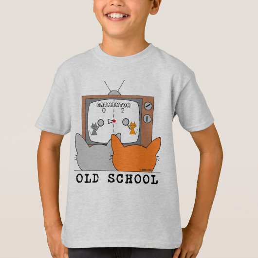 レトロゲーム好きな猫たち Tシャツ (正面)