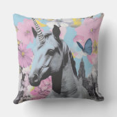 レトロコケットピンク&ブルーユニコーンコラージュ クッション (裏面)