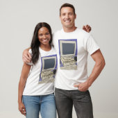 レトロコンピュータデスクセットアップ Tシャツ (ユニセックス)