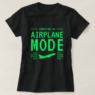 レトロコンピュータースタイルの「機内モード」Tシャツ Tシャツ