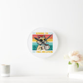 レトロコーヒーキャットビベスおもしろい – カフェイン愛好家 ラウンド壁時計 (ホーム)