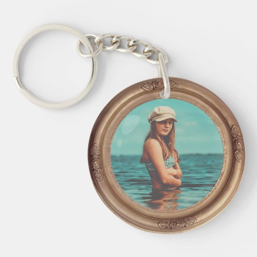 レトロゴールデンスタイリッシュポートレート写真ディスプレイ キーホルダー (正面)