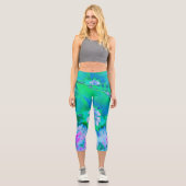 レトロサイケデリックグリーンとホットピンクのハイビスカス カプリレギンス (正面)