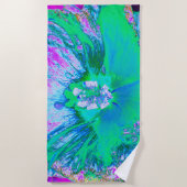 レトロサイケデリックグリーンとホットピンクのハイビスカス ビーチタオル (正面)