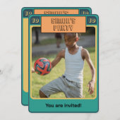 レトロサッカーカーインスパイアドボーイパーティの招待状 招待状 (正面/裏面)