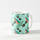 レトロサングラスとサーフボード コーヒーマグカップ (正面右)