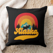 レトロサンセットアラスカジュヌームース0マウンテンズワイルド クッション (ブランケット)