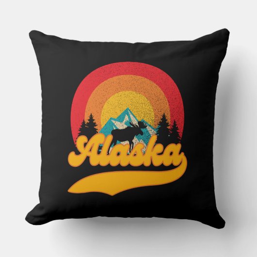 レトロサンセットアラスカジュヌームース0マウンテンズワイルド クッション (正面)
