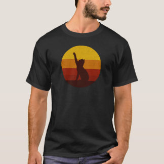 レトロサンセットキャットのシルエット | ビンテージ風の美意識 Tシャツ