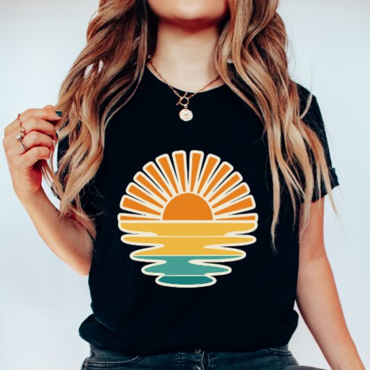 レトロサンセットグラフィック; 夏季の太陽と海 Tシャツ
