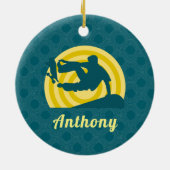 レトロサンセットスケートボードテーマ名前をカスタムするティール(緑がかった色) セラミックオーナメント (裏面)