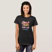 レトロサンセットスローガンとスカイダイビング Tシャツ (正面フル)