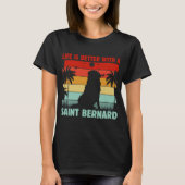 レトロサンセットセントバーナードの優しい存在 Tシャツ (正面)