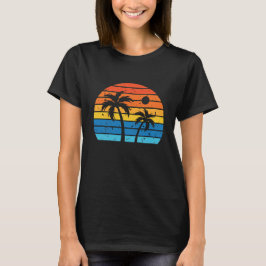 レトロサンセットパームツリーダストビーチの雰囲気 Tシャツ
