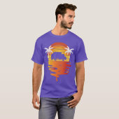 レトロサンセット70年代ごみ収集車Tシャツ ごみ収集車 Tシャツ (正面フル)