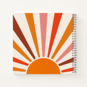 レトロサンレイズバーストサンセットオレンジイエローレッド ノートブック (裏面)