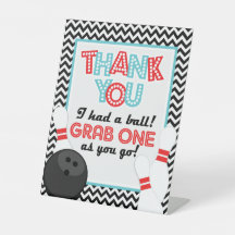 レトロシェブロンボーリングパーティー好意サイン