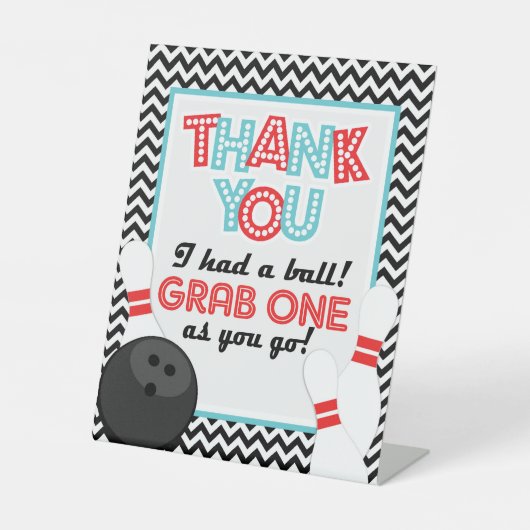 レトロシェブロンボーリングパーティー好意サイン 台座サイン (正面)