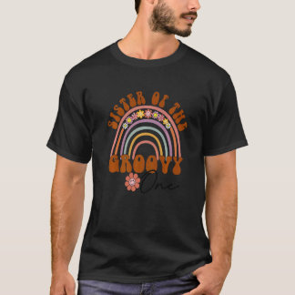 レトロシスターのGroovy One一致する家族の誕生日 Tシャツ